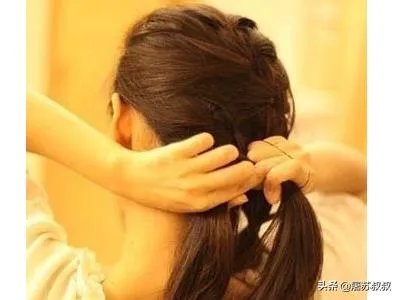 韩式麻花辫怎么编侧边麻花辫扎法图解?