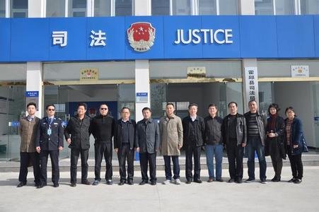 老太摆射击摊因非法持有枪支罪获刑,你怎么看?