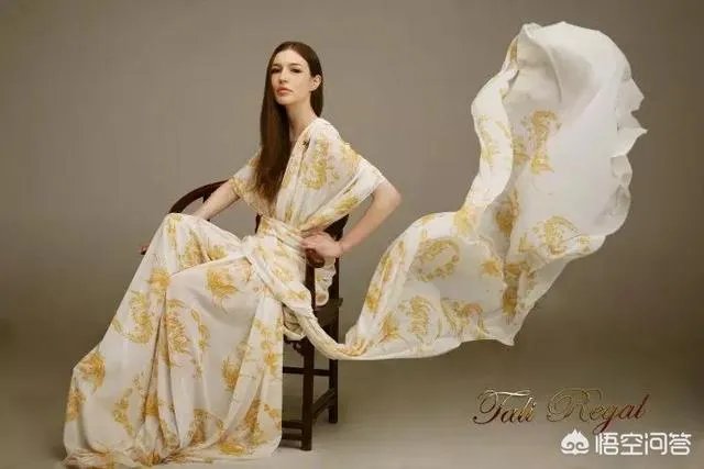 越来越网红风格的李小璐,她创立的淘宝店们现在怎么样了?