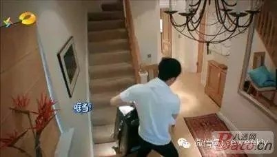 井柏然为什么要删掉跟郑爽有关的微博?