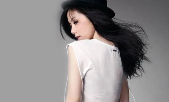 邓紫棋弹唱新的心跳太好听了 邓紫棋好听10首经典歌曲