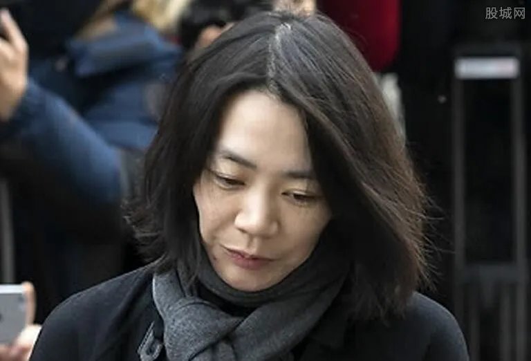 韩航千金姐妹丑闻 韩航空千金赵显娥赵显玟丑闻大曝光