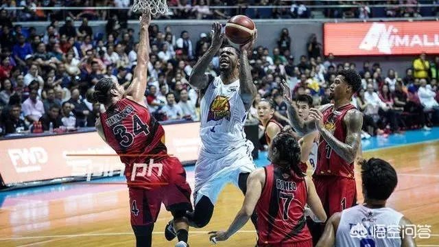 火箭在下一盘大棋，塔克因脚踝伤病退出美国男篮训练营，对此你怎么看？