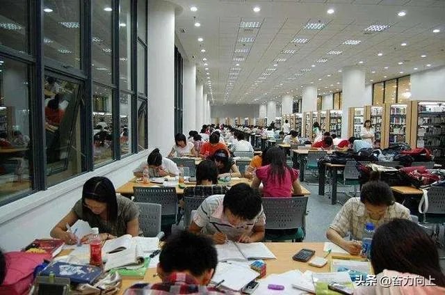 如何看待教育部坚决取消毕业前补考等一系列毕业新规？