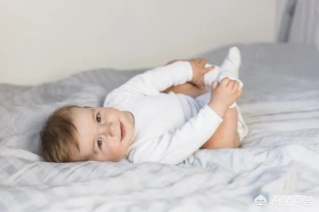 怎样教会孩子独立睡觉？