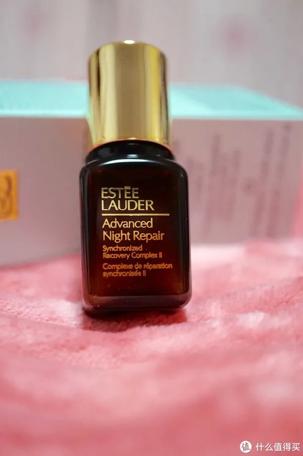 雅诗兰黛眼霜好用吗