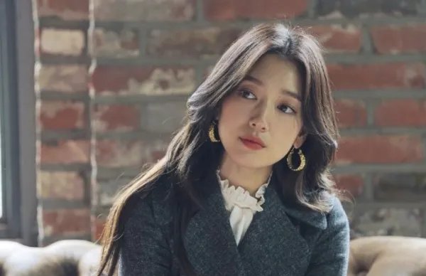 朴信惠、崔泰俊明年将结婚，童年女神要结婚了你有什么想说的？