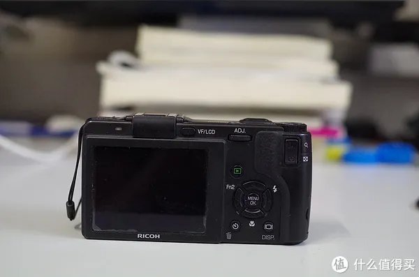 一个过时的备机：RICOH 理光 GX200