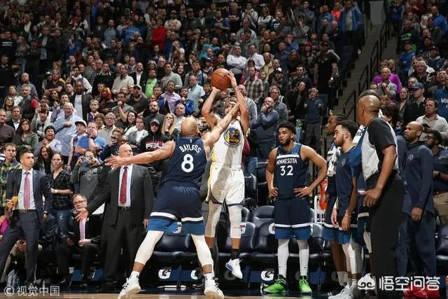 勇士加时赛惨遭唐斯罚球绝杀,重蹈火箭悲剧。如何评价本场比赛裁判最后的判罚?