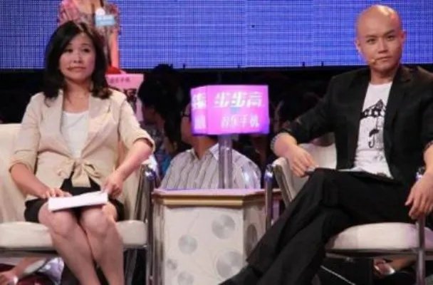 黄菡为什么离开非诚勿扰:孟非和黄菡到底什么关系