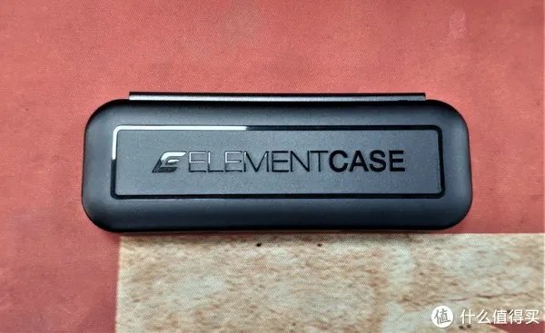 源自美国军工品牌ElementCase旗下最新的KATANA武士刀，今天！！！！！！！！我们开箱！！！！！！