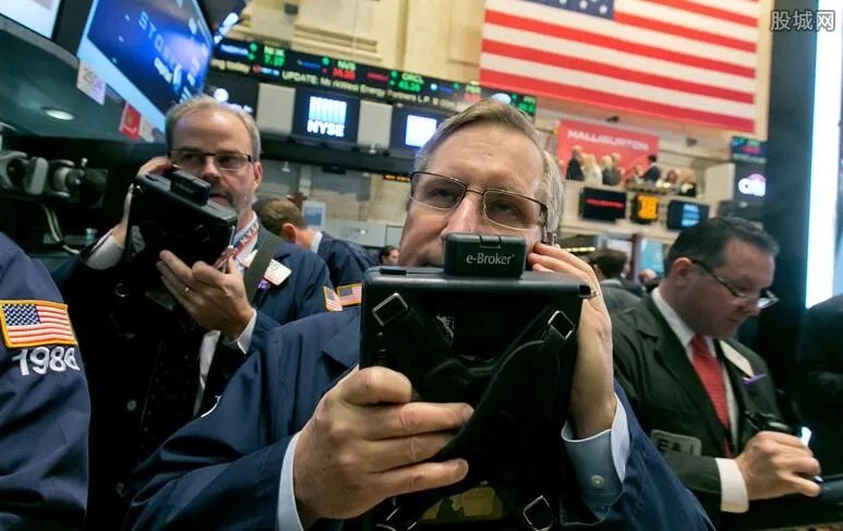 美国新冠确诊病例超585万例 美股近期走势如何？