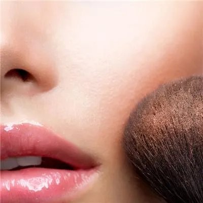 去除脸上斑点的方法