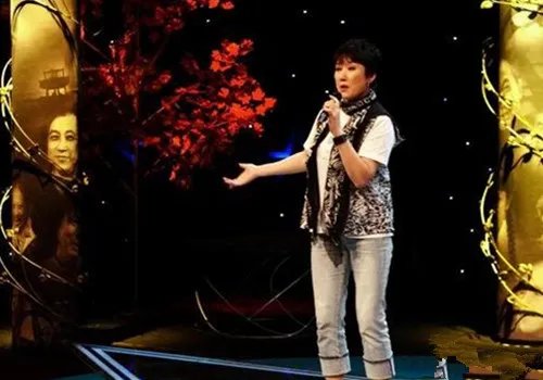 成方圆女儿是亲生的吗 揭秘其与王刚离婚原因