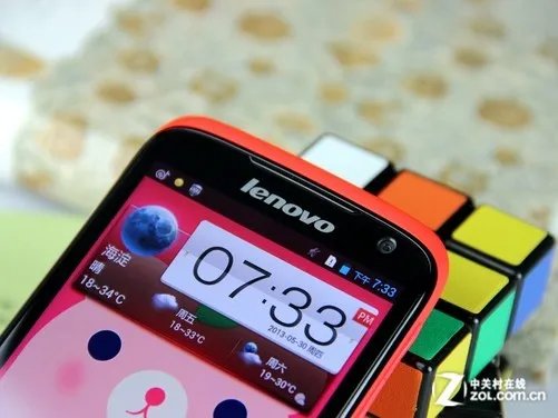 首款女性四核智能手机 联想S820评测