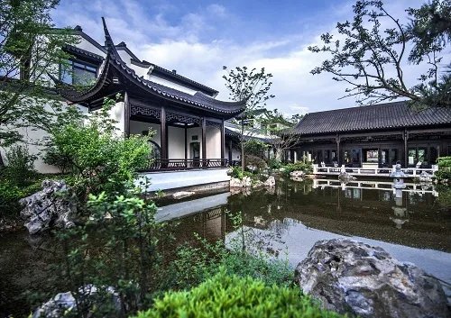 顺驰和融创什么关系