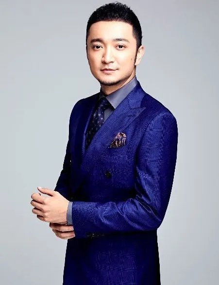 对郑爽直接开骂，央视一哥尼格买提的妻子是一个怎么样的人？