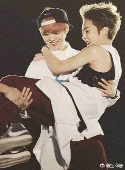 如何看待鹿晗点赞xiumin入伍？