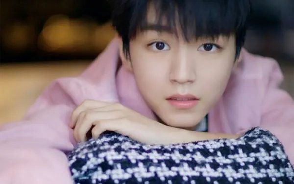 王俊凯英文新歌是什么？有什么故事吗？