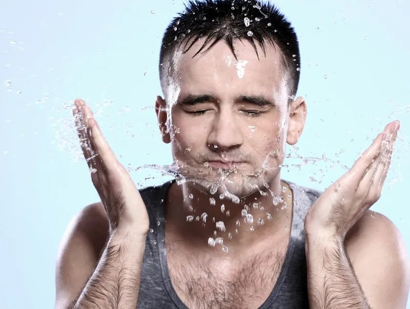 白醋洗脸的正确方法