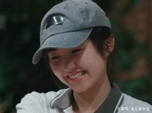 那英梁静又如何,玩不到一块就玩自己的,张子枫有多真实?