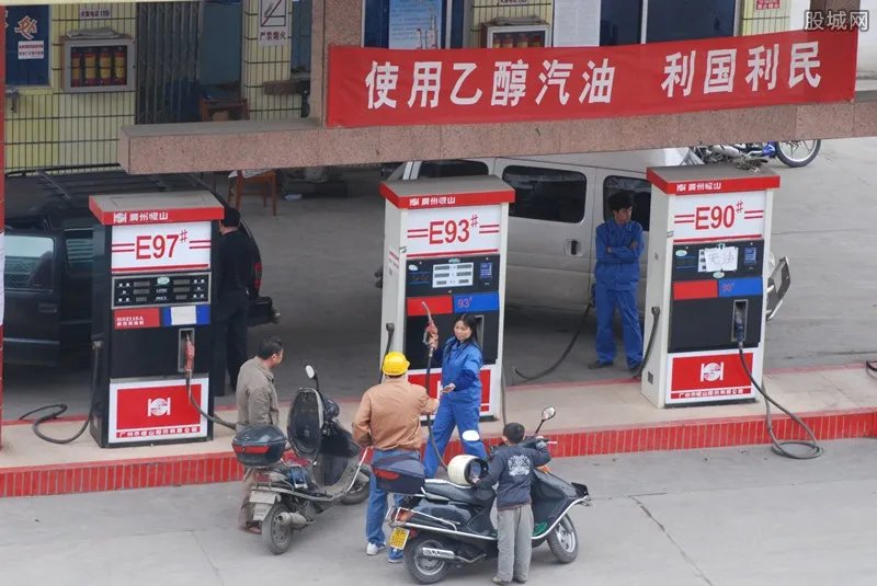 将推车用乙醇汽油 使用乙醇汽油加油成本会上升吗？