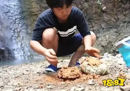 野食小哥-全网千万粉丝，却依然拿着几千的工资