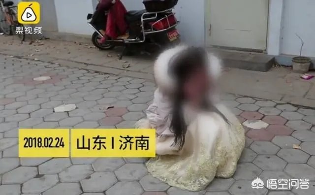 山东女生艺考面试不佳心态崩溃，坐地痛哭想放弃，这事你怎么看？