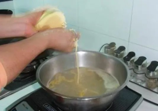 黑龙江“酸汤子”中毒已致8死，酸汤子是如何做成的？