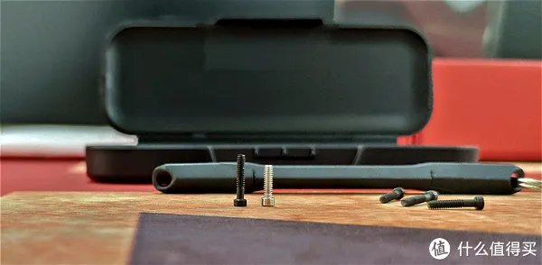 源自美国军工品牌ElementCase旗下最新的KATANA武士刀，今天！！！！！！！！我们开箱！！！！！！