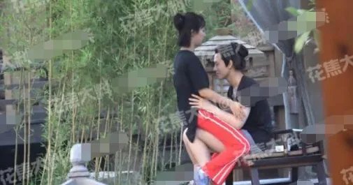 杨紫秒删微博疑似与秦俊杰分手？