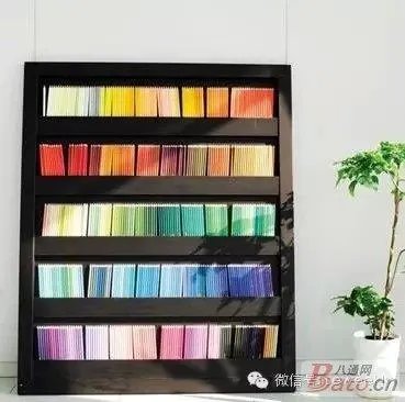 井柏然为什么要删掉跟郑爽有关的微博?