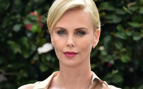 广州开内眼角整形哪个医院好