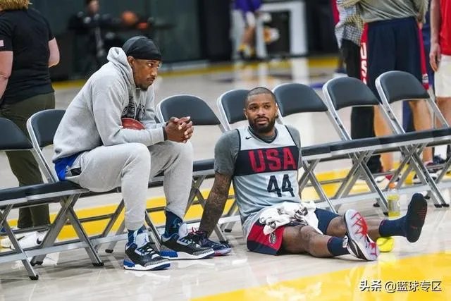 火箭在下一盘大棋，塔克因脚踝伤病退出美国男篮训练营，对此你怎么看？