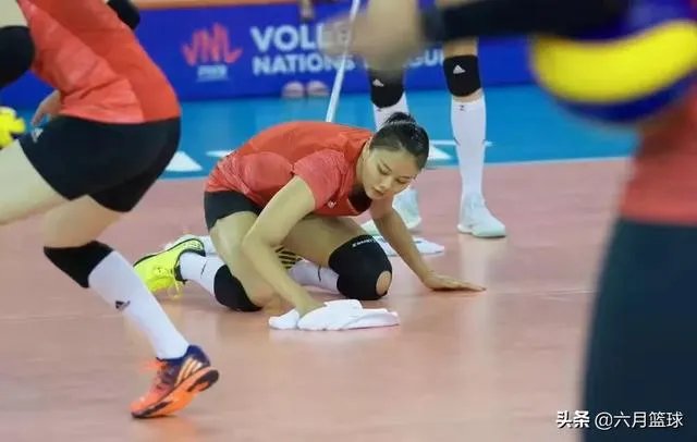 心善人美，中国女排龚翔宇默默资助贫困学生三年，获球迷称赞，如何评价？