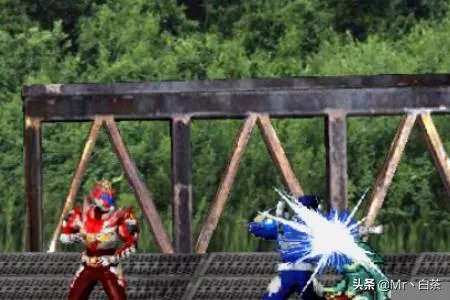 铠甲勇士激斗传其他铠甲怎么解锁?