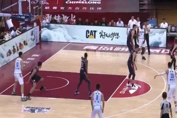 朱彦西肘击杜润旺逃过处罚,姚明还会追加处罚他吗?