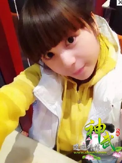 神武玩家真人秀图片 回合制里萝莉MM多